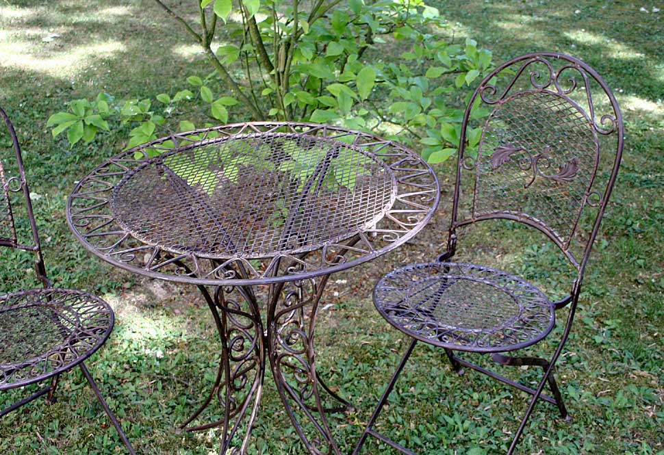 Gartentisch + 2x Stuhl Eisen antique Style Gartenmöbel garden furniture braun