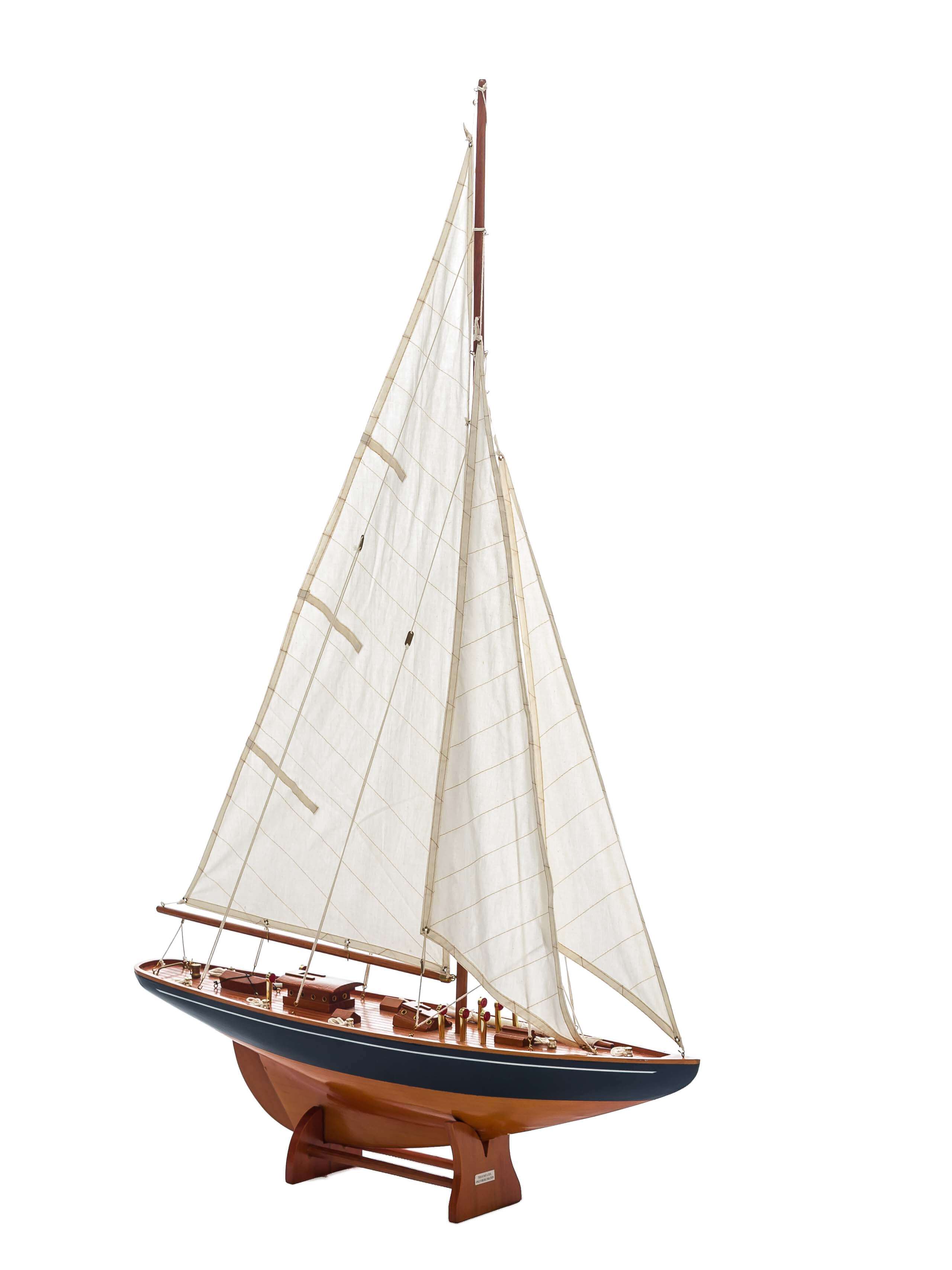 MRB Modèle Réduit Bateau – Tondeur MRB Modèle Réduit Bateau – Tondeur