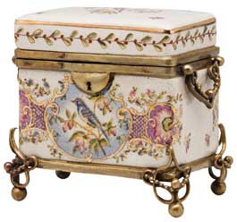 Koffer, Truhe, Verzierung, Vögel Muster, Messingbeschläge